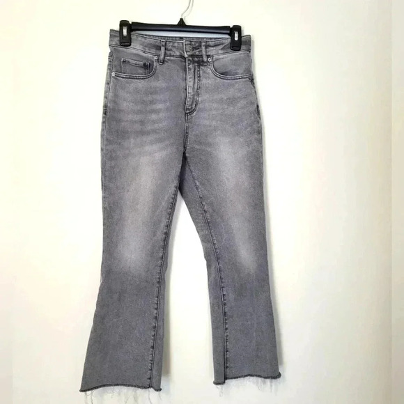 Loft Women's Curvy High Waist Kick Crop Raw Hem Gray Jeans 26/2 - Picture 1 of 10